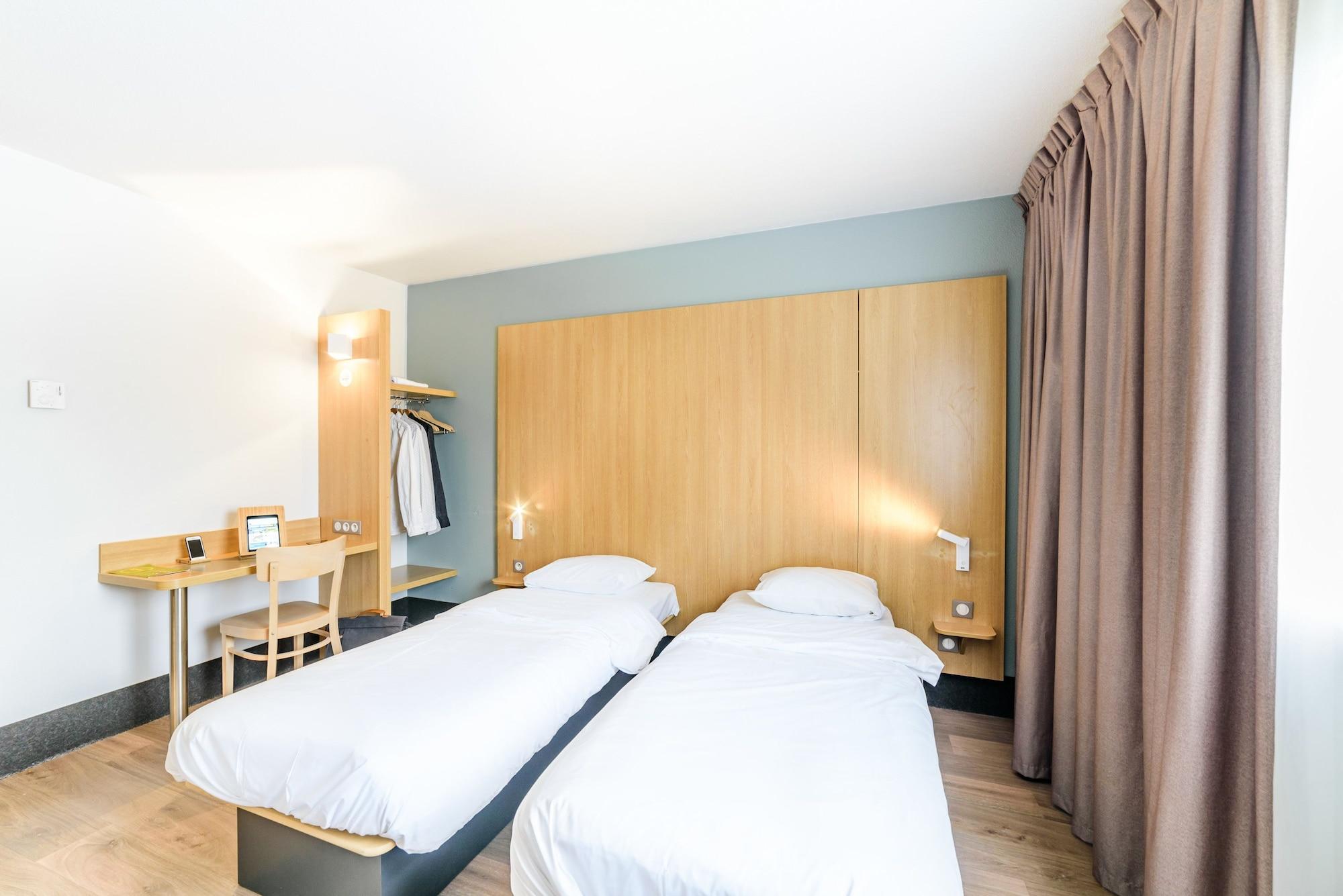 B&B Hotel Besancon Chateaufarine Exterior photo